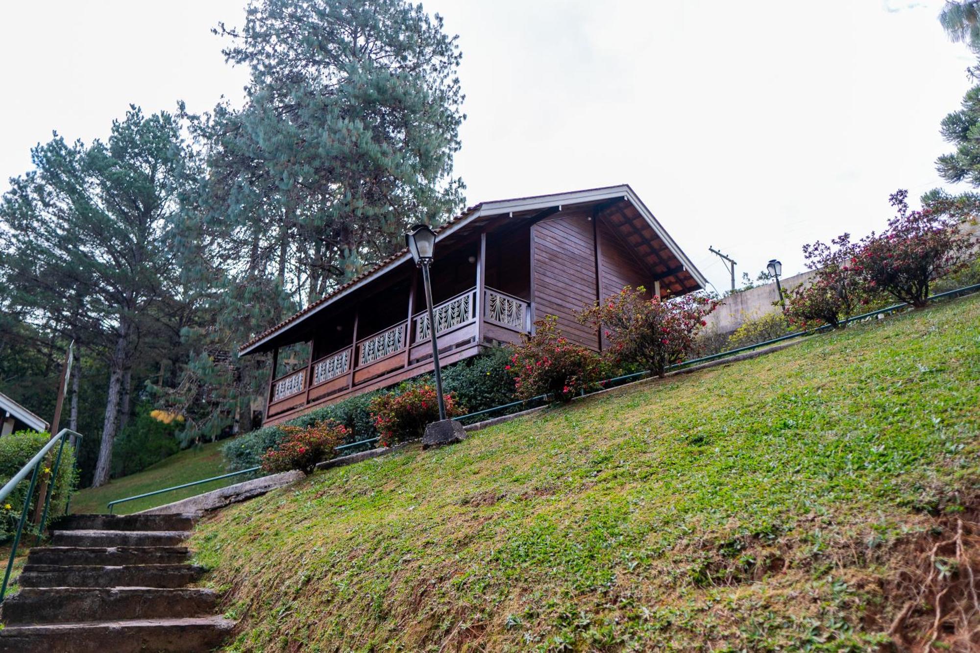Pousada Dos Quatis Campos do Jordao Exterior photo